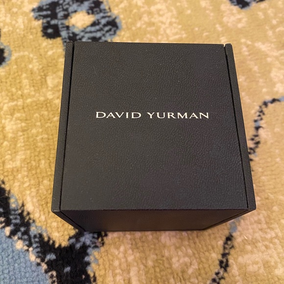 Petite Albion Ring with Citrine and Diamonds - Picture 8 of 9